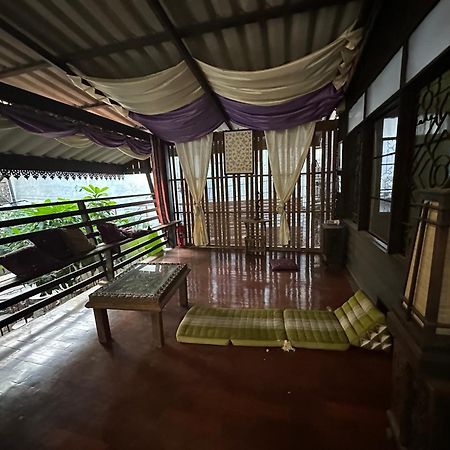 Nearthepark Backpack Hostel Chiang Mai Exterior foto