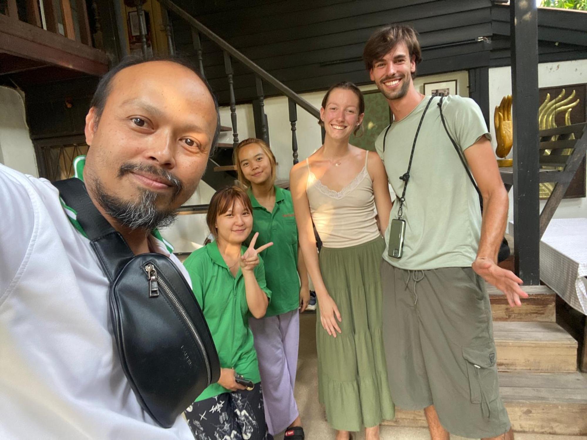 Nearthepark Backpack Hostel Chiang Mai Exterior foto